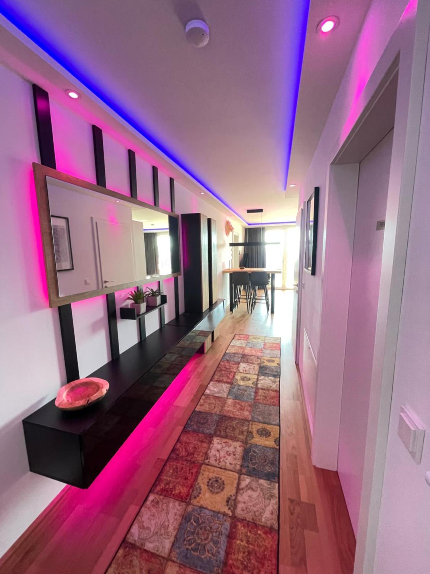格拉茨100 Qm Penthouse, Self-Check-In, 2 Parkplaetze公寓 外观 照片